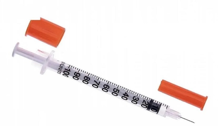 Шприц інсуліновий одноразовий стерильний з голкою МР MedPlast,U-1001мл,30G(0.3x8мм)